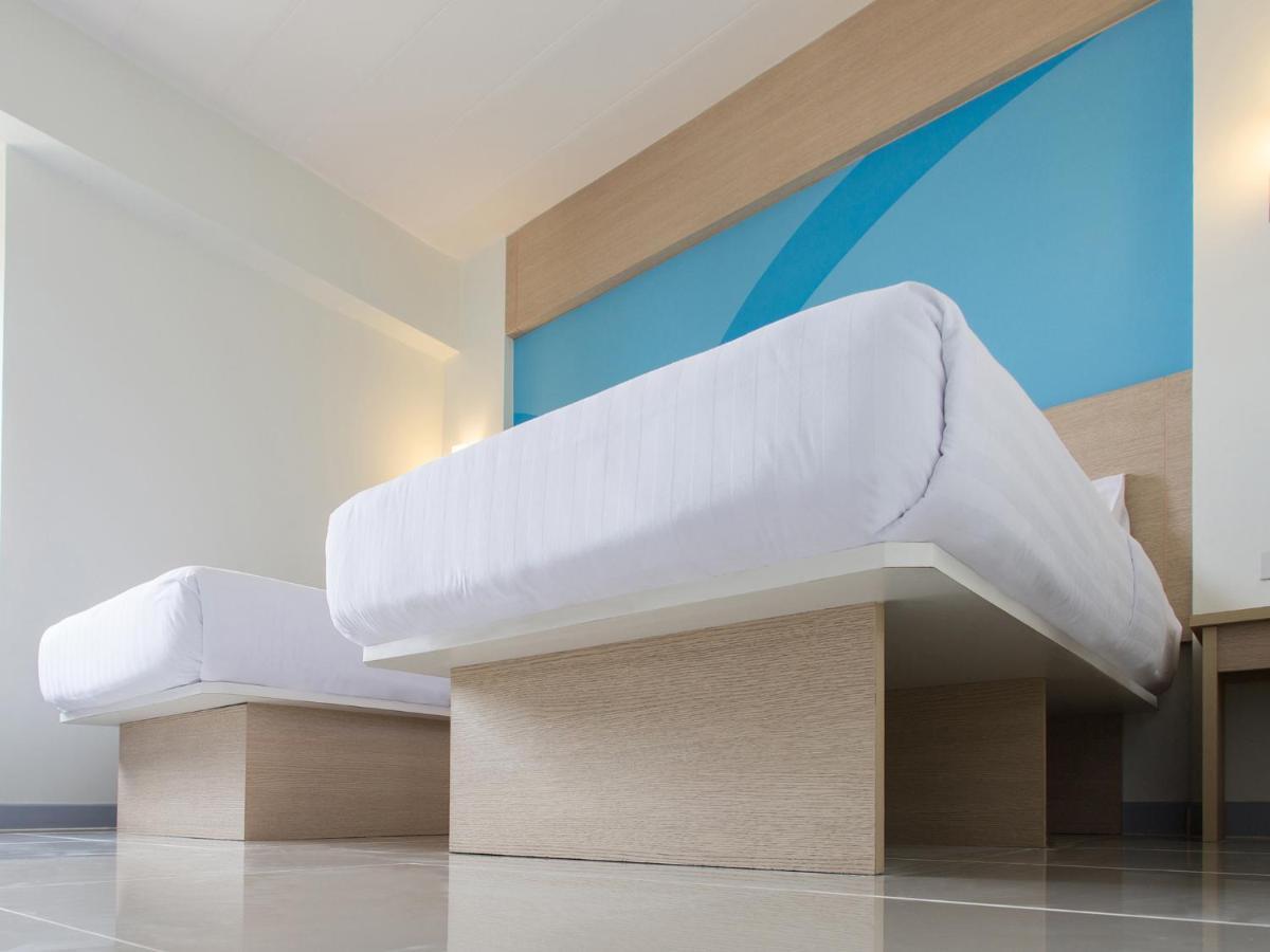 Hop Inn Phitsanulok Mittraphap Road Dış mekan fotoğraf